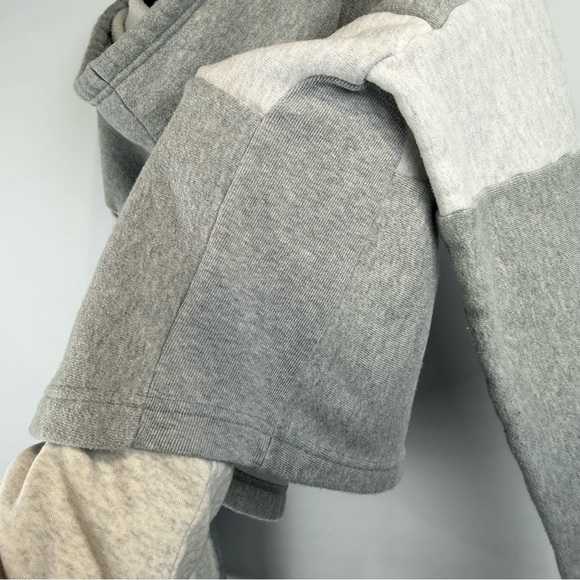 Champion Reverse Weave Michigan Tech Cropped Hoodie – Size Small - Picture 6 of 7